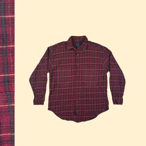 90s Sierra Pacific M flannel shirt, vintage plaid red, green & black longsleeve